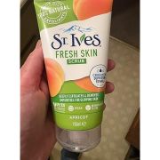 St. Ives Fresh Skin Scrubs 150ml